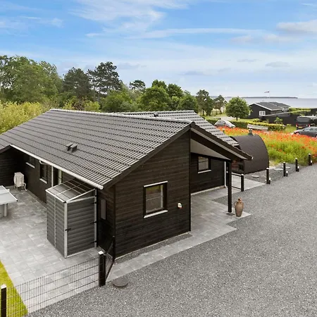 Feriehus Amazing In With Kitchen